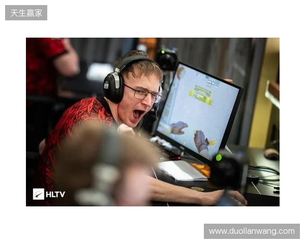 赫内斯：凯恩是最全面中锋，要是伊萨克值1.5亿欧他就值2.5亿