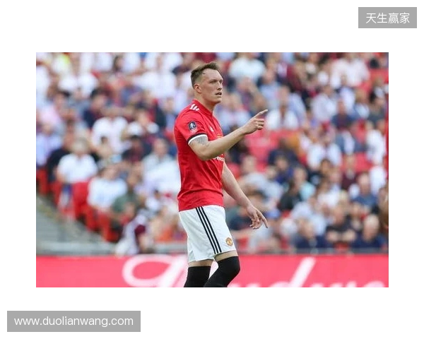 琼斯：我们会为萨拉赫全力以赴，希望能以高光表现为赛季收尾